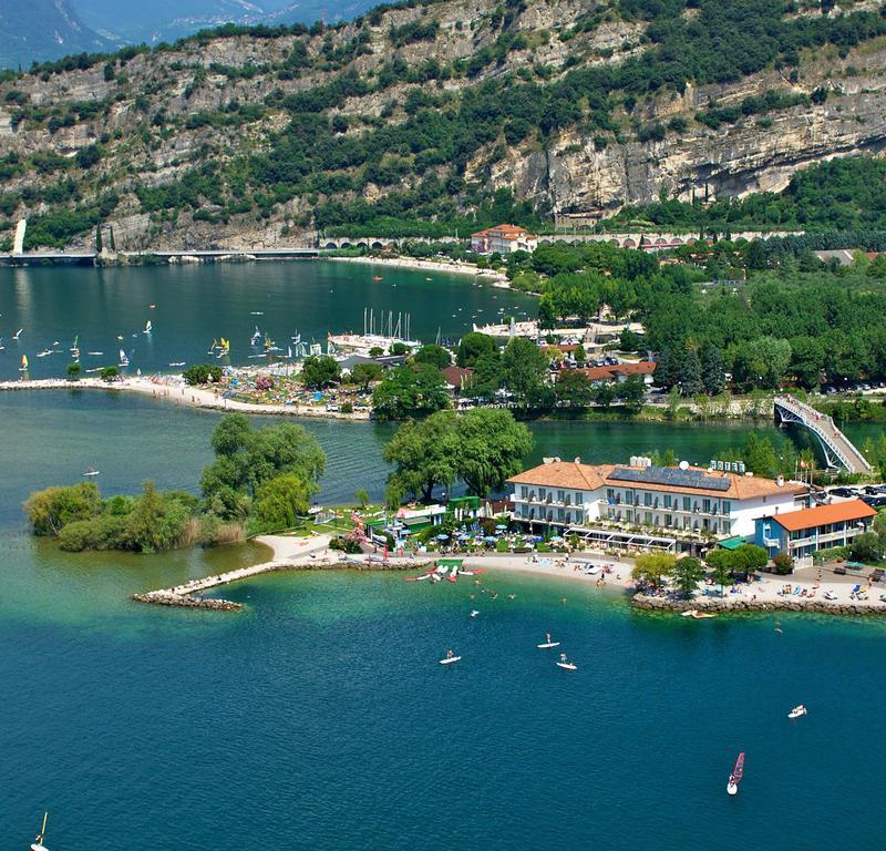 Hotel Lido Blu - Surf & Bike Torbole Sul Garda Dış mekan fotoğraf
